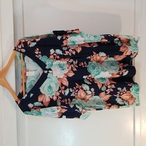 Floral Print Dark Blue Top GUC